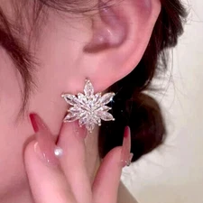 Crystal Shine STAR White FLOWER Rhinestone SNOWFLAKE Betsey Johnson Earrings