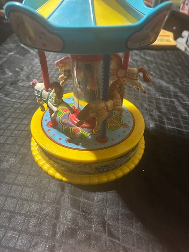 Vintage 1991 RedBox Musical Wind Up Horse Carousel Plays “It’s A Small World”