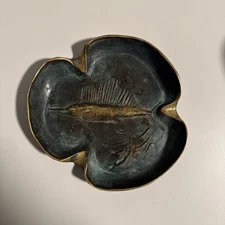 Virginia Metalcrafters Swordfish Sailfish Marlin Verdigris Ash tray 3-18 brass