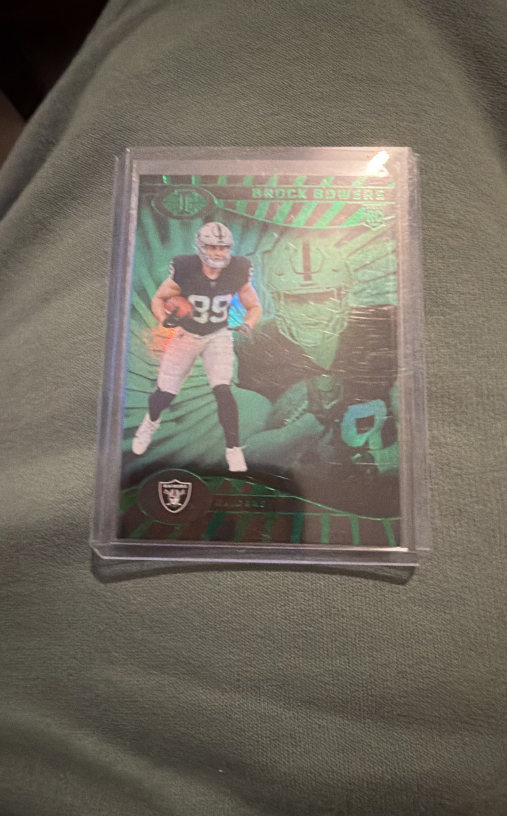 2024 Panini Illusions - Brock Bowers #47 Trophy Collection Emerald (RC)