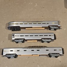 3 Vintage HO Scale Metal Wood Model Train Passenger Cars Unknown Brand
