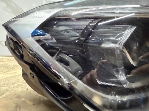 BMW X1 F48 LCI FACELIFT GENUINE DRIVER SIDE RIGHT HEADLIGHT HEADLAMP 5A01174-02 - Picture 6 of 8