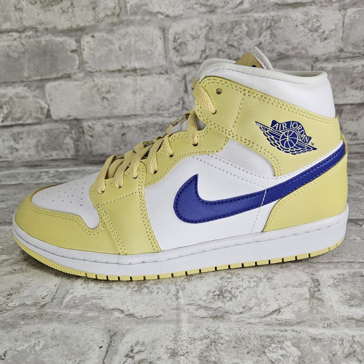 Nike Air Jordan 1 Mid Lemon Wash Lapis White BQ6472-701 Nike Air Jordan 1 Mid Lemon Wash Lapis White BQ6472-701