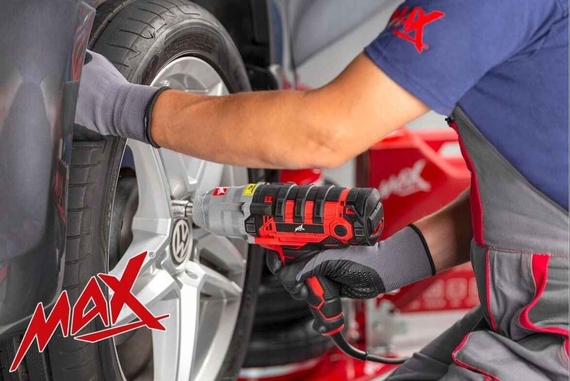 Clé à chocs électrique MAX pour débloquer les écrous de roue rouillés