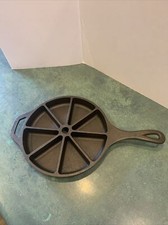Vintage Lodge Divided Cornbread Skillet 8CB Made In USA *Cleaned/Lt. Seasoned