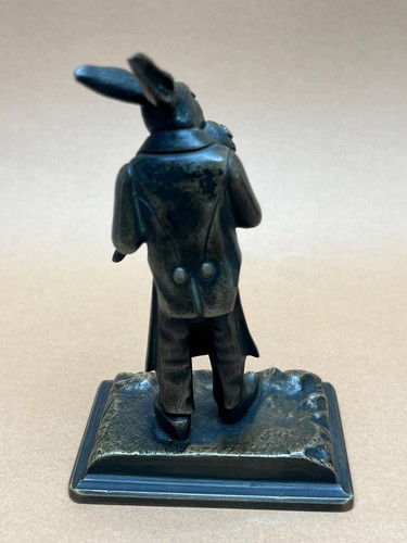 Vintage Bronze Hare Figurine Eating Carrot | 20th Century Bunny Rabbit Decor Art - Picture 4 of 7