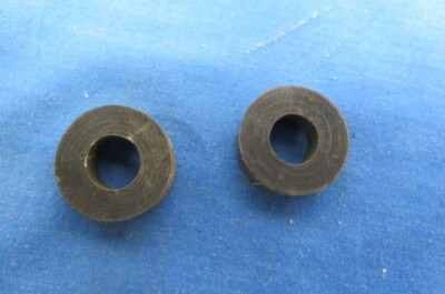 2 Tank Rear Mounting Rubbers Triumph BSA 500 650 1940 On 82-0967 83-5617 82-3006