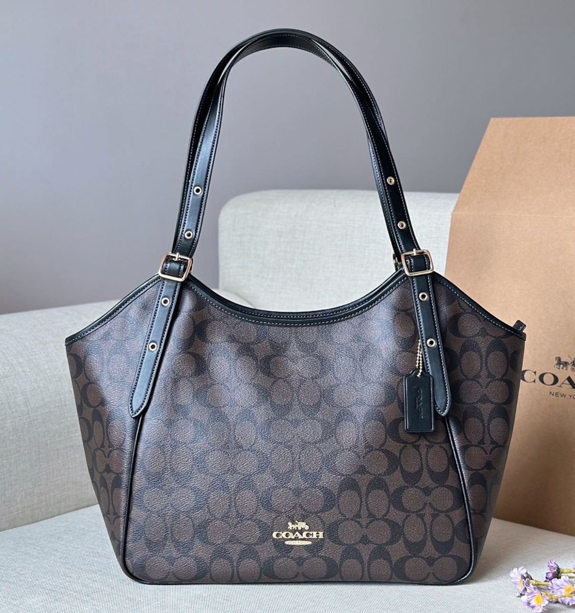 未使用　COACH　ボディダブルバッグ NWT Coach Morgan Square Crossbody Bag In Blocked Signature Canvas