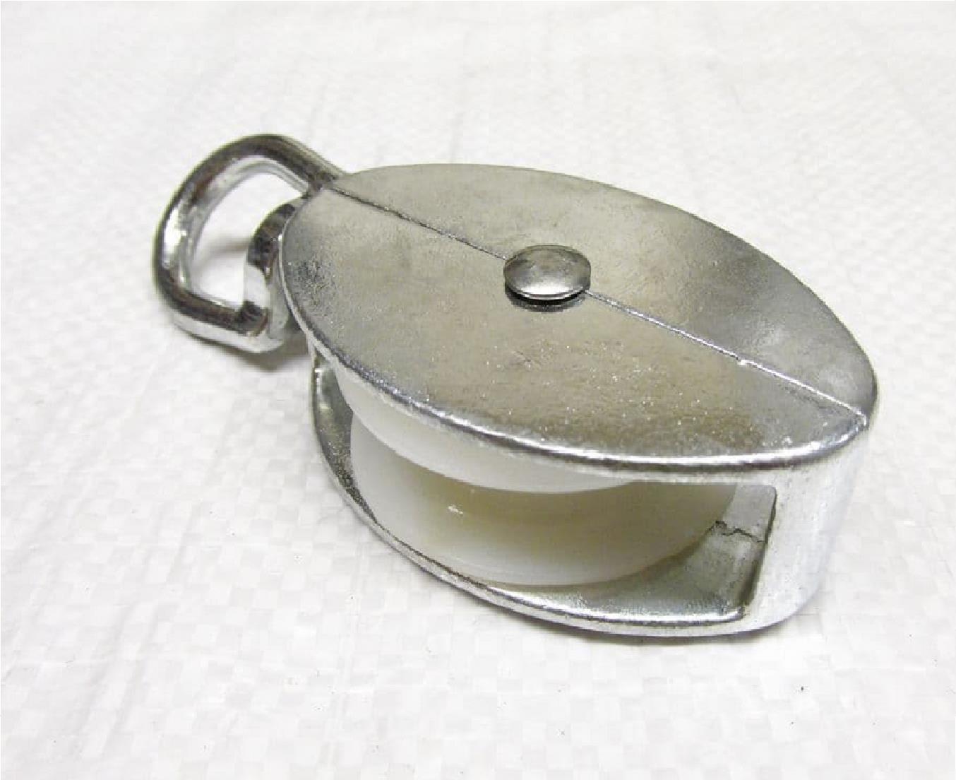 30MM Awning Pulley Single Nylon Sheave Swivel Eye - Rope Line Pulling
