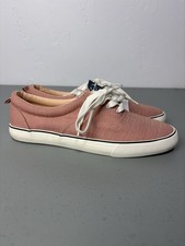 Universal Thread Women's Pink NWT Canvas Lace Up Sneaker Size 9 Casual Colorful