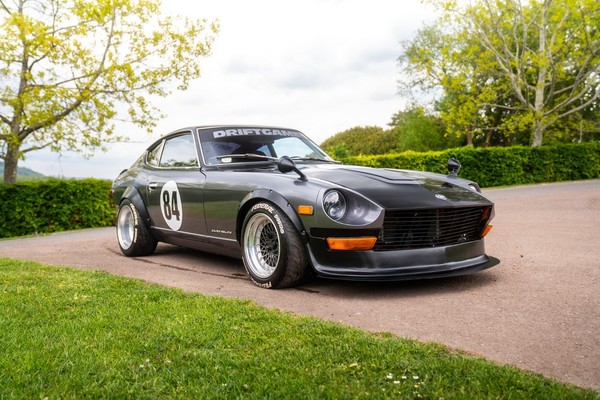 eBay - 2024 Datsun 240z Scarab V8 Rest...