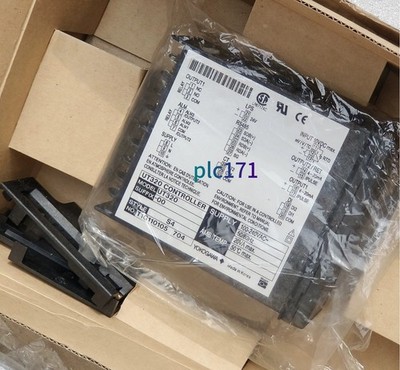New YOKOGAWA UT320-00 Temperature Controller DHL Fast shipping