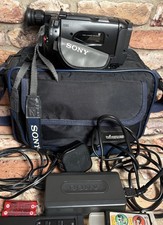 Sony CCD TRV15E Handycam Video Camera, +  charger, bag, remote  PLEASE READ