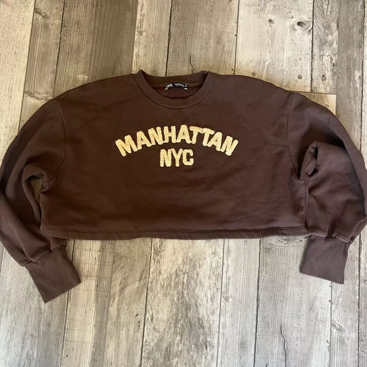 Zara Crop Sweatshirt Manhattan Medium Collegiate Embroidered