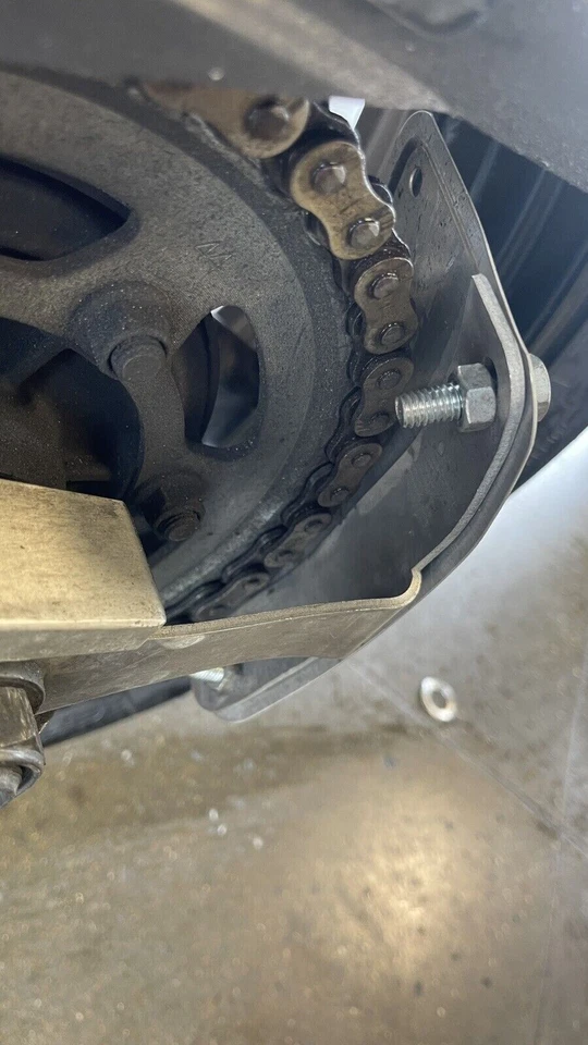 Soporte de reubicación de matrícula enrollado para Yamaha serie FZ todos los años Foto 4 de 4