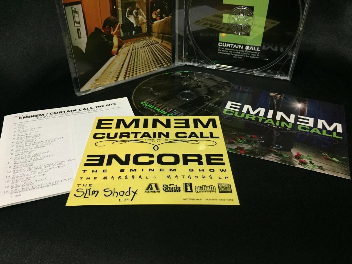 Eminem Curtain Call The Hits MADE IN JAPAN CD +STICKER (Shady 2005) Eminem Curtain Call The Hits MADE IN JAPAN CD +STICKER (Shady 2005)