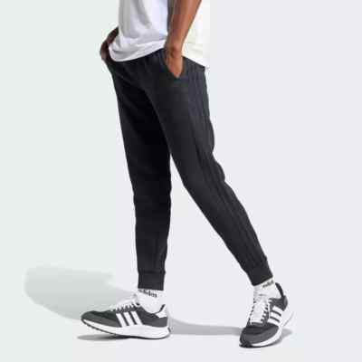adidas Men's Essentials Fleece 3-Stripes Tapered Cuffed Pants Black size 4XT3