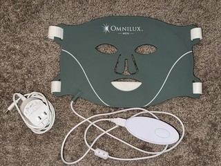 Omnilux Mens LED Light Therapy Face Mask Kit Controller & Cord!