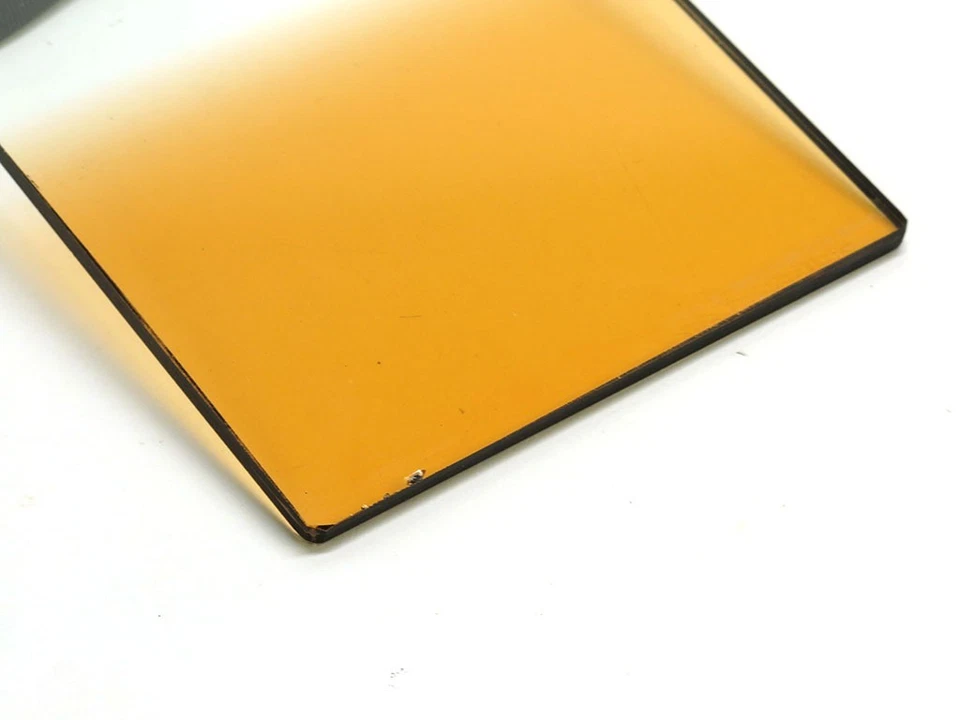 Tiffen 4x5.65" Coral 2 hard edge graduated vertical filter 4x5.650 4565CGCO2HV - Image 3 of 4