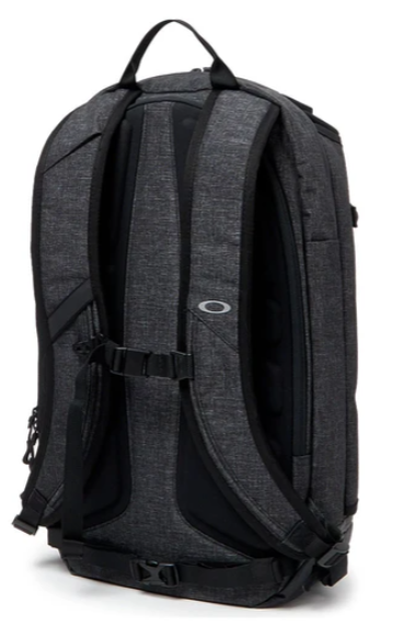 oakley aero backpack