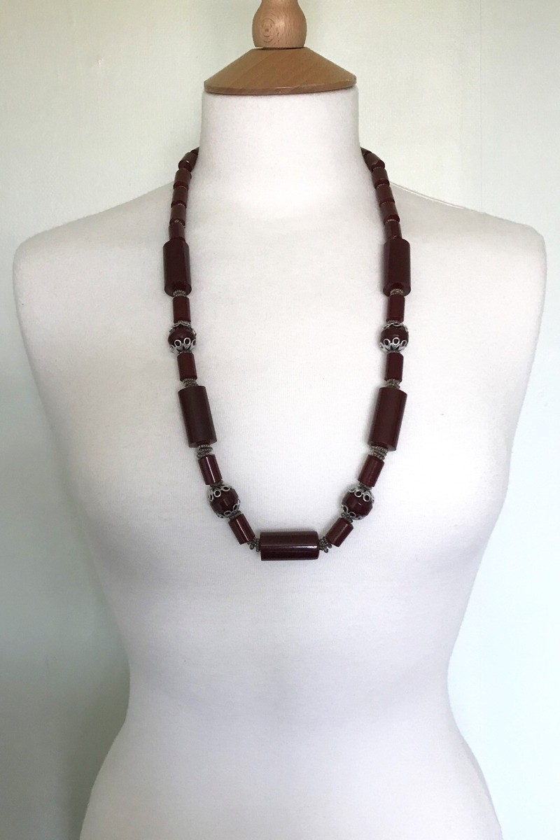 Collier Perles De Prière Longue En Ambré Cerise (Faturan) - Vintage Art Déco, 103g, 76 Cm, Occasion