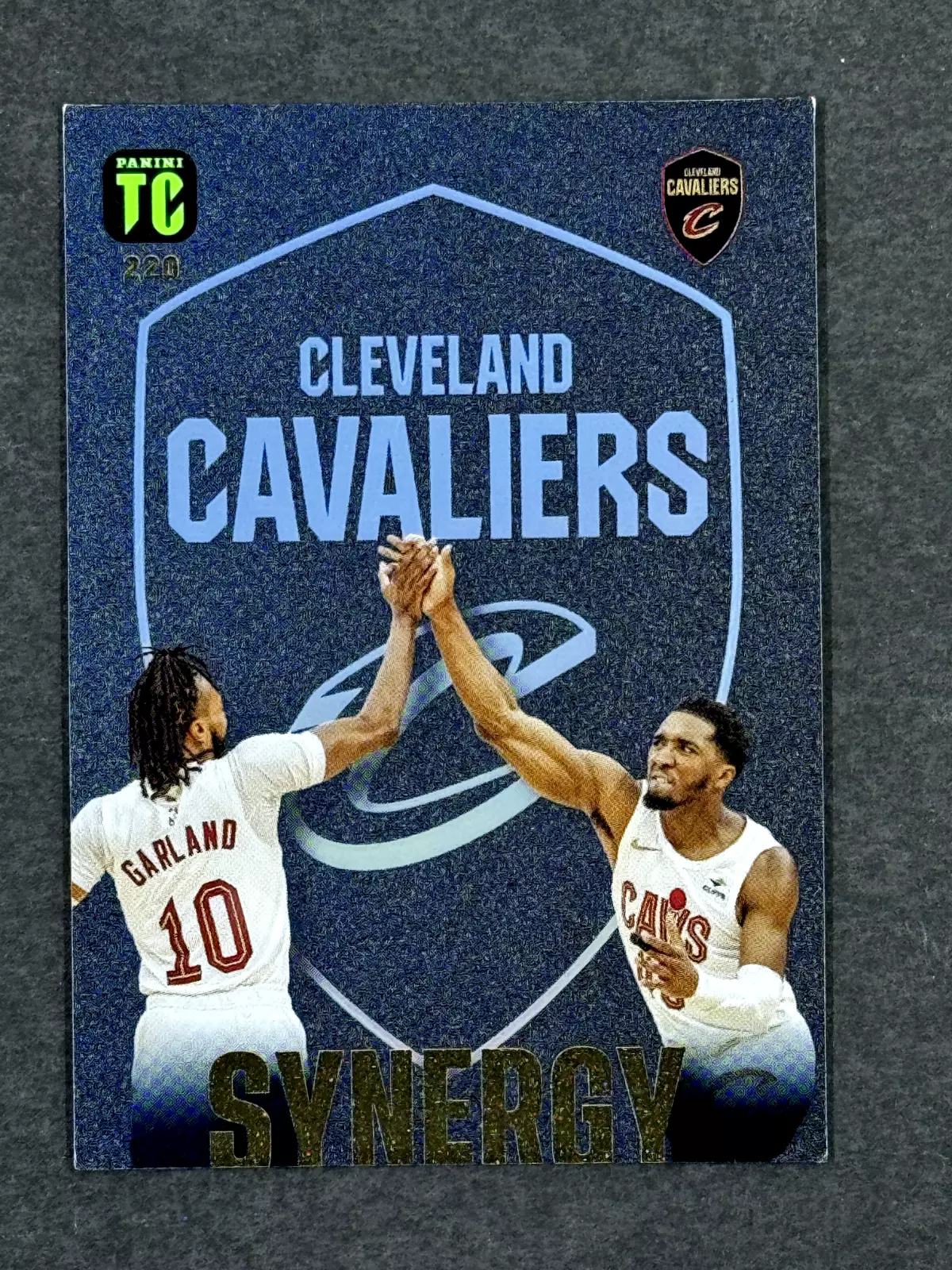 Picture 1 of 1