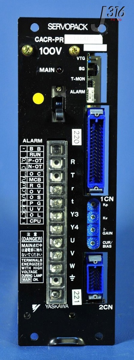 6A052 YASKAWA Servopack CPCR-FR01B 動作保証 533 YASKAWA SERVOPACK DRIVE, CACR-PRCAA5RCA, CACR-ACBA5AI2Y9 CACR