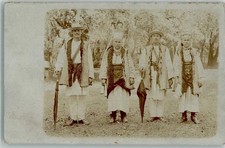 10734001 - Gruppe in Volkstrachten Trachten Ungarn 1910 bis 1920