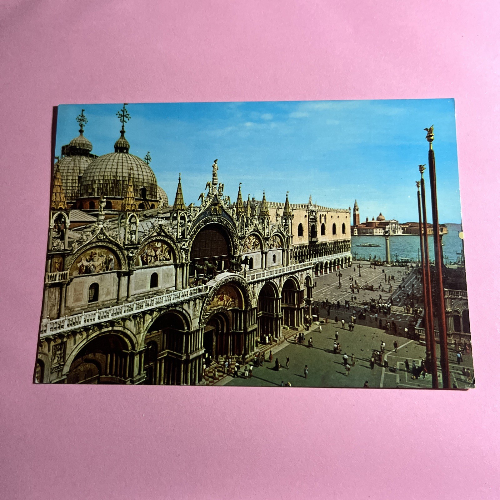 CARTOLINA A COLORI VINTAGE - VENEZIA PIAZZETTA S. MARCO - NON VIAGGIATA