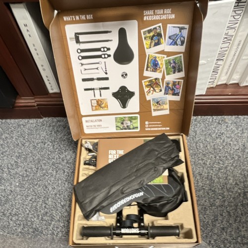 SHOTGUN Front Mounted Child Bike Seat Black with Foot Support