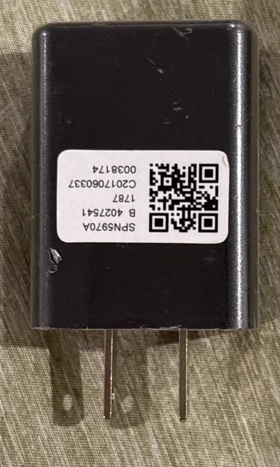 NOVO Motorola Turbo Power SC-22, 240V Carregador Rápido USB Tijolo, Selado de Fábrica - Imagem 2 de 4