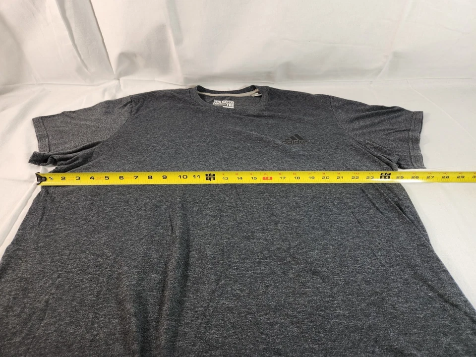 Camiseta Adidas masculina Go-To Performance 2XL cinza desgaste ativo poliéster mistura de algodão - Imagem 3 de 4