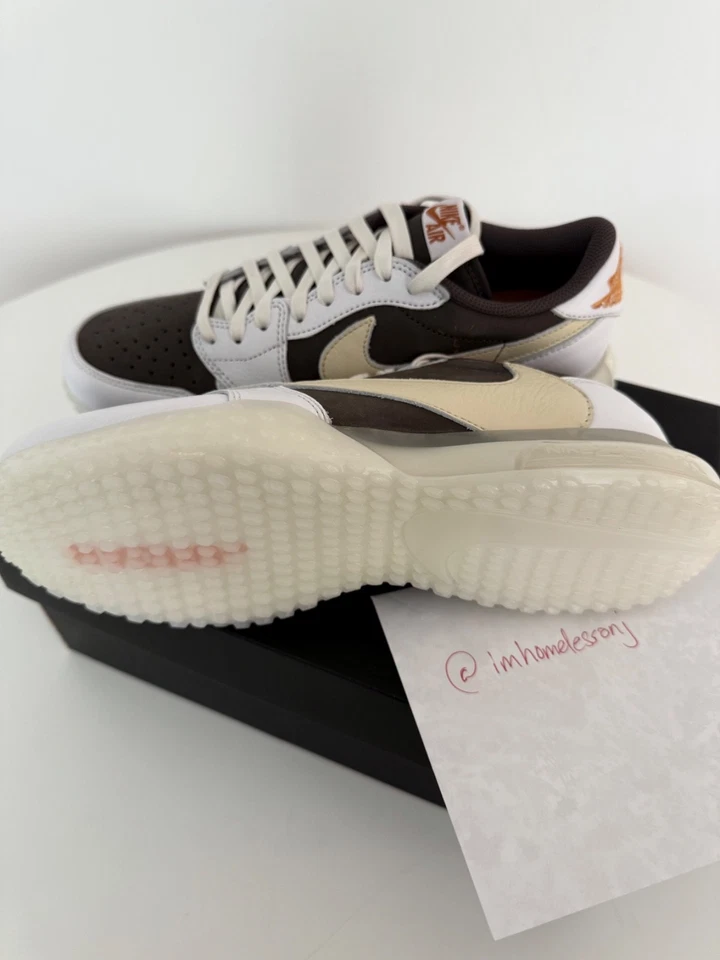 Travis Scott x Air Jordan 1 Low Turf "Reverse Mocha" HBCU Muestra - Béisbol - 8  Foto 3 de 4