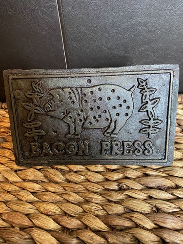 Vintage CAST IRON BACON PRESS Pig Sunflowers with Wooden Handle