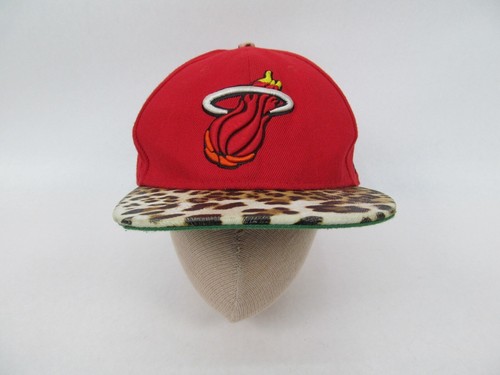 Cap Hat Miami Heat Hardwood Classics Damaged Strap Cheetah Spots Mitchell & Ness - Picture 2 of 4
