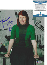 KATE FLANNERY SIGNED 'THE OFFICE' MEREDITH 8X10 PHOTO ACTRESS BECKETT COA BAS 