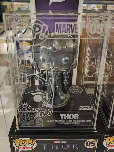 Funko Pop Marvel Die-cast Thor Chase Funko Shop Exclusive