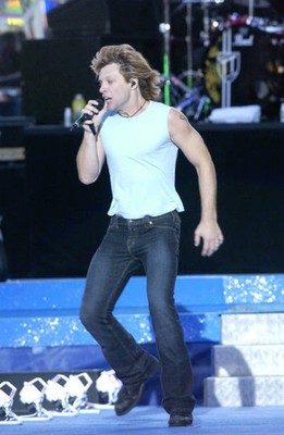 Singer Jon Bon Jovi hard rock group Bon Jovi performs onstage duri- Old Photo 38