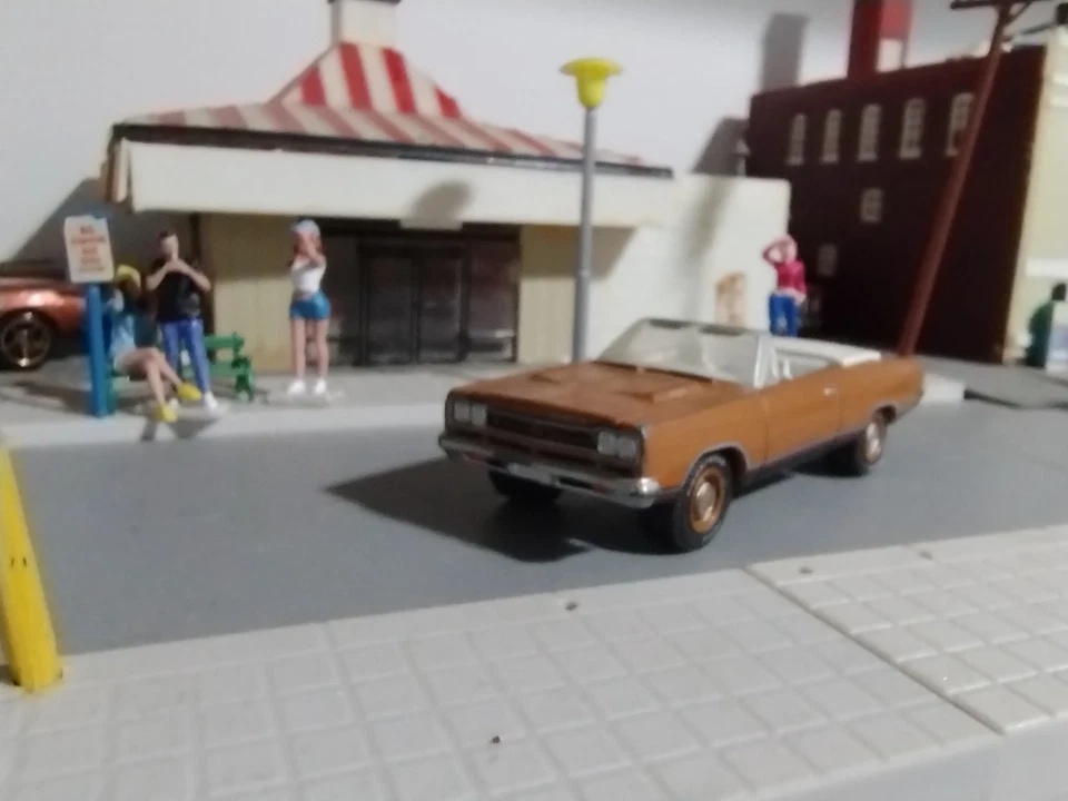 Greenlight 1/64 1969 Plymouth GTX convertible Foto 3 de 4