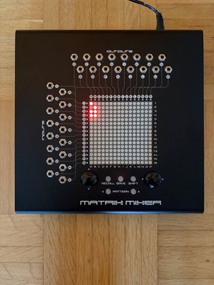 erica synths matrix mixer