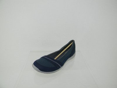 clarks navy flats