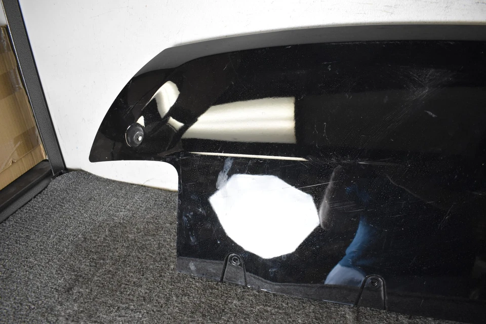 Parachoques delantero Jaguar F-Pace 2021 2022 2023 moldura inferior MK83-17F011-EA OEM Foto 2 de 4