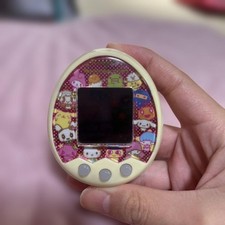 Tamagotchi Mix Sanrio Characters Console Yellow