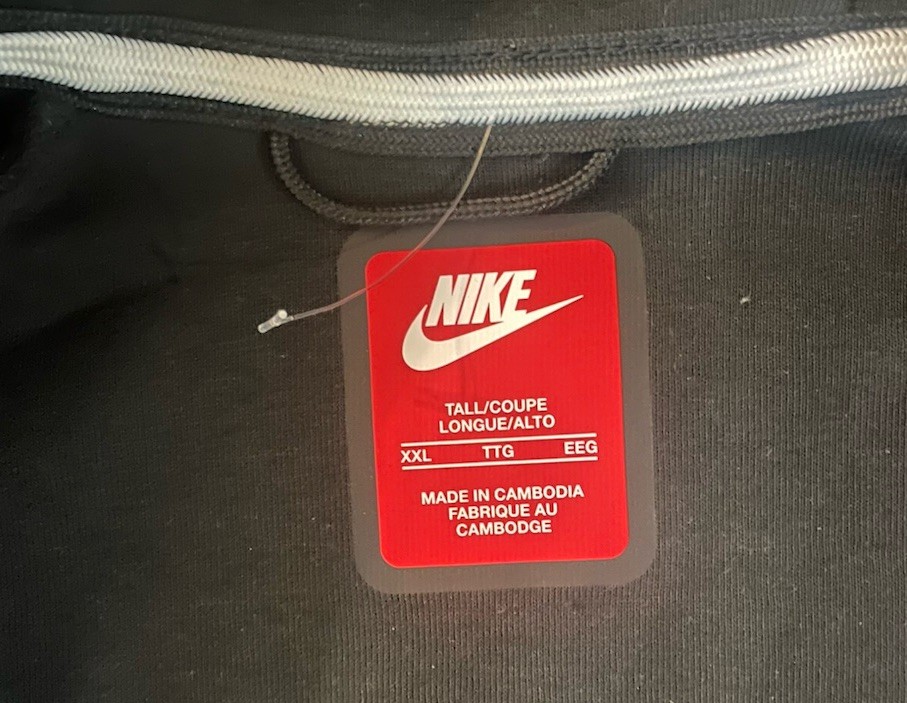 Nike Tech Fleece NWOT Full-Zip Hoodie - BLACK-SIZE 2XT thumbnail 4