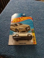 Hot Wheels 2017 Audi Silver RS 8 Avant 4 Door 66/250