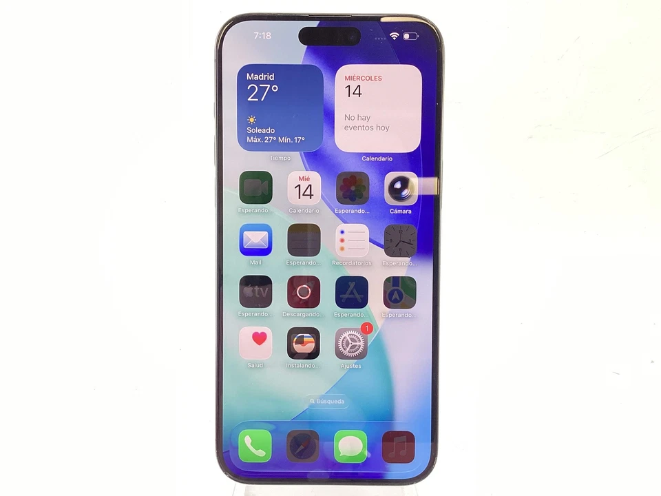 Apple iPhone 15 Pro Max · 1TB, foto 2 de 5