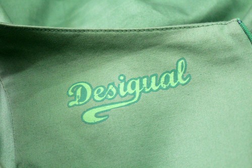 Desigual Robe Femme Taille 36 Costume Logo Vert Robe Fourreau Coton - Photo 12 sur 13