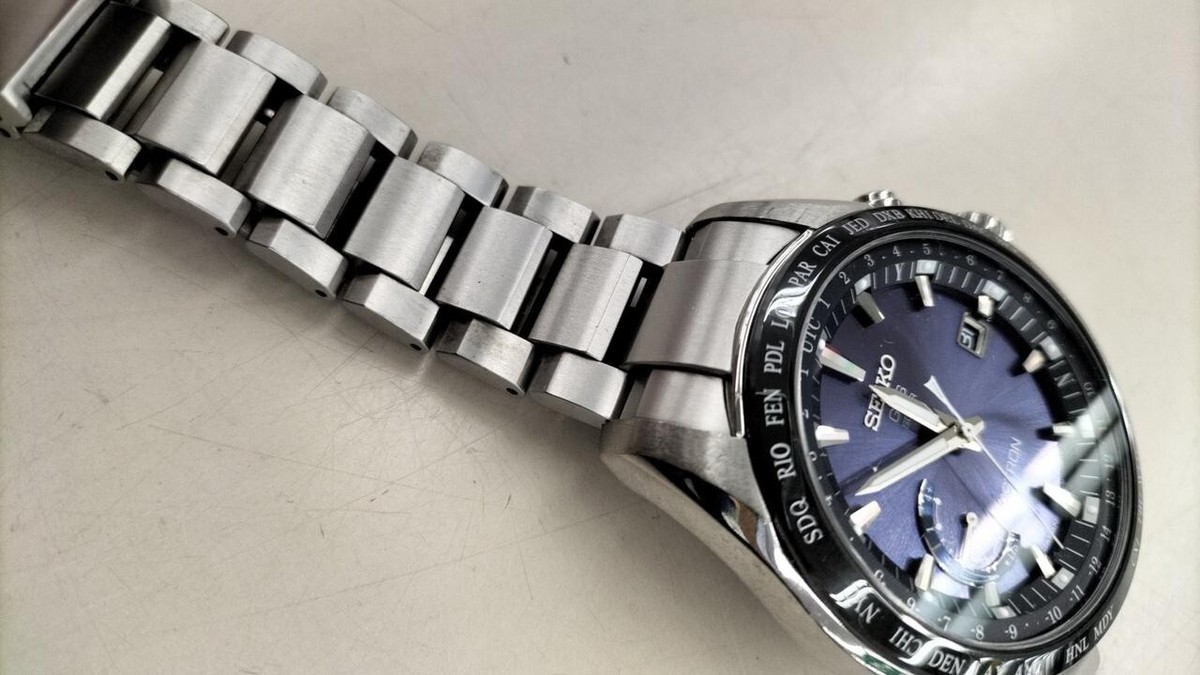SEIKO ASTRON 8X22-0AG0-2 Men's Analog Solar Quartz SEIKO ASTRON 8X22-0AG0-2 Men's Analog Solar Quartz
