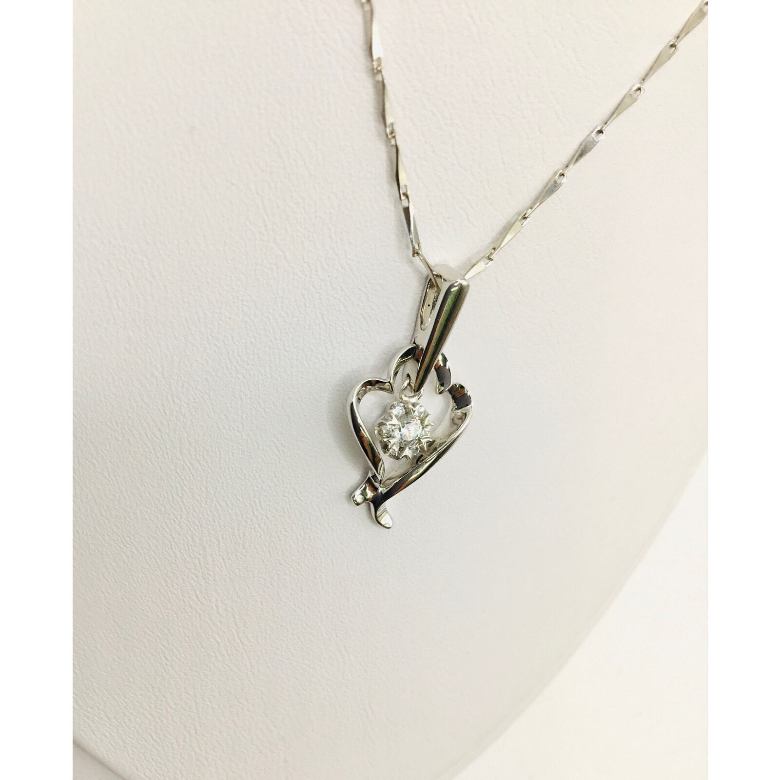 Diamond & 18k White Gold Harmonie Pendant Necklace