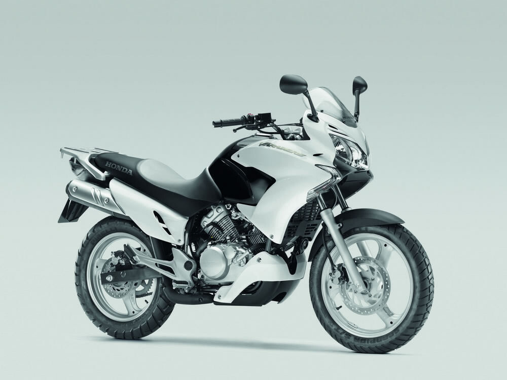 Stainless Fairing Screen Bolt Screw Kit for Honda Varadero XL